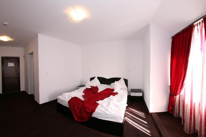 Iri Hotel Buşteni